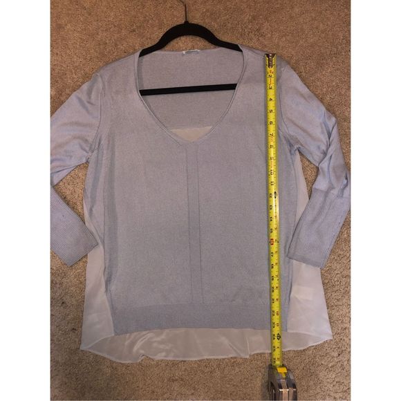 Ecru Baby Blue White Silk Cashmere Blend Sweater V-Neck Blouse Top, Size Medium - Picture 9 of 9